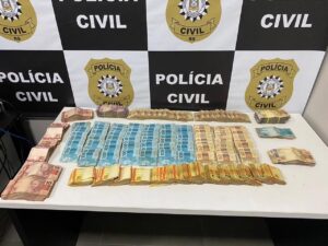 1AB0E4B7-37BE-4C7C-852C-DA6857005361