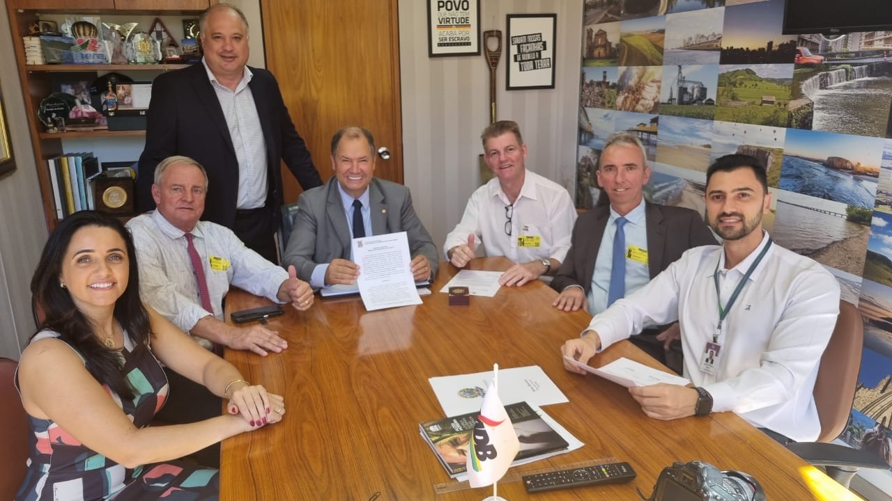 ADAA156E-F914-4498-BA05-AF5B958D2153