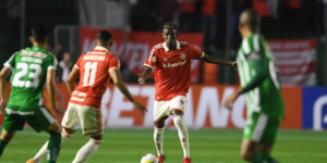 2143BF68-CF33-43A7-8E5A-3B924A14E2BD