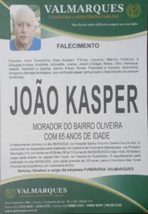 3335F4D9-00CA-43EB-8E33-C22F4831D31F