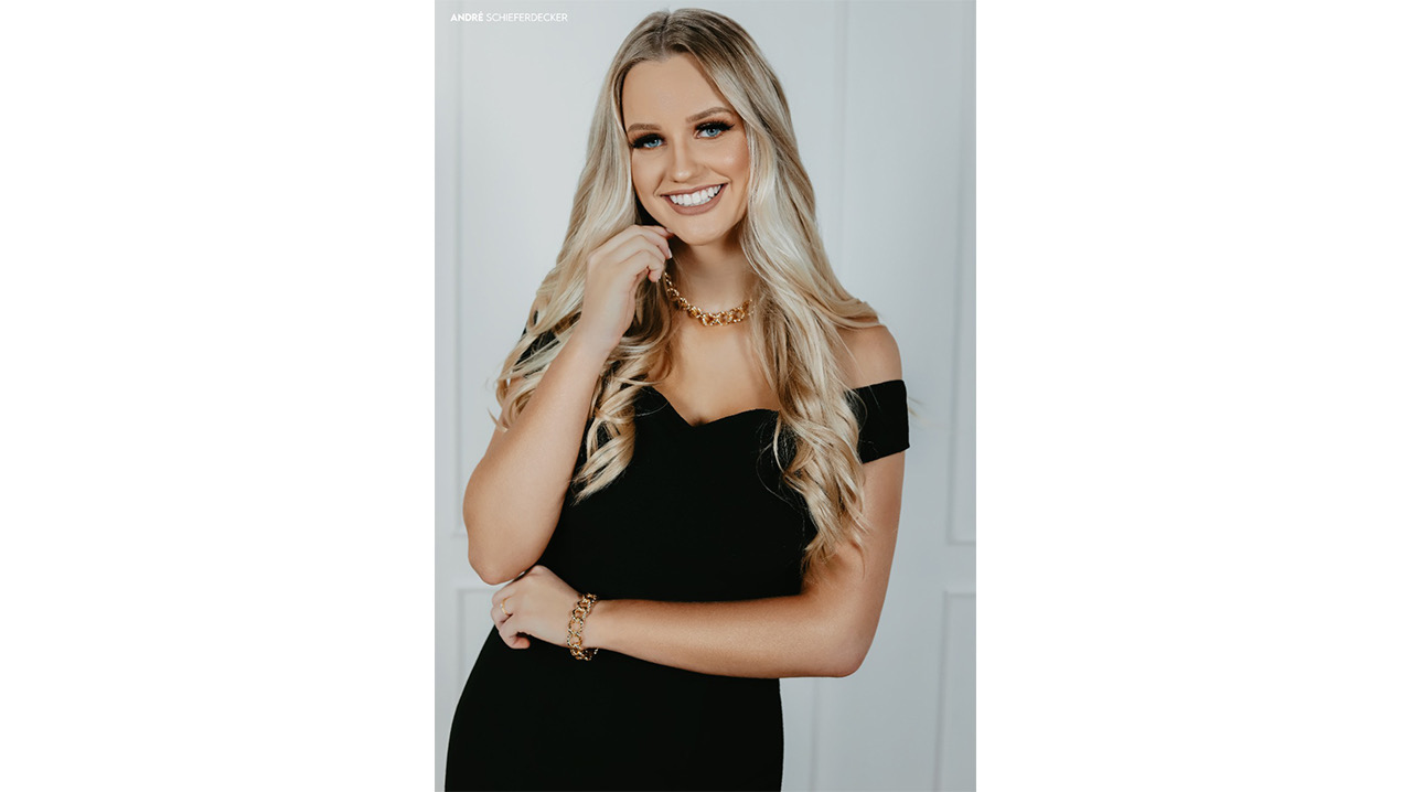 7915AB70-52EA-49A2-9A67-904B885A5E39