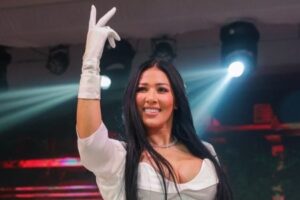 A96FE12C-3873-4273-A211-527C6A158C06