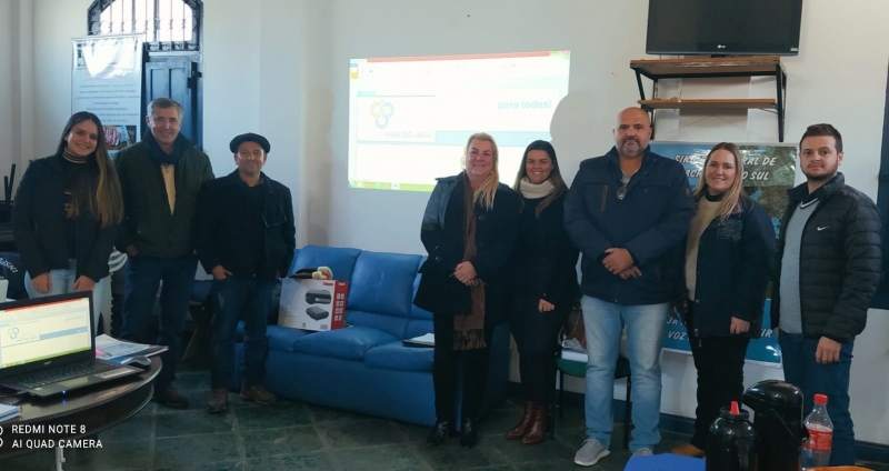 C71EA19B-13CE-4FE0-B25A-DC95128F5DF4