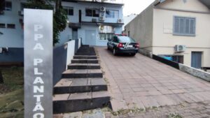 9093E0BD-63DD-4CE6-9798-7B301CFE821F