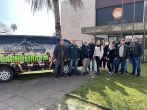 equipe-radio-Cachoeira