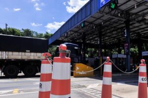 4442171_08b34feaf60e17d