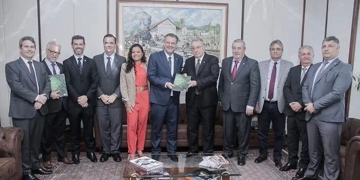 99400002-3eb3-46e3-bd53-179d0f3f4f82