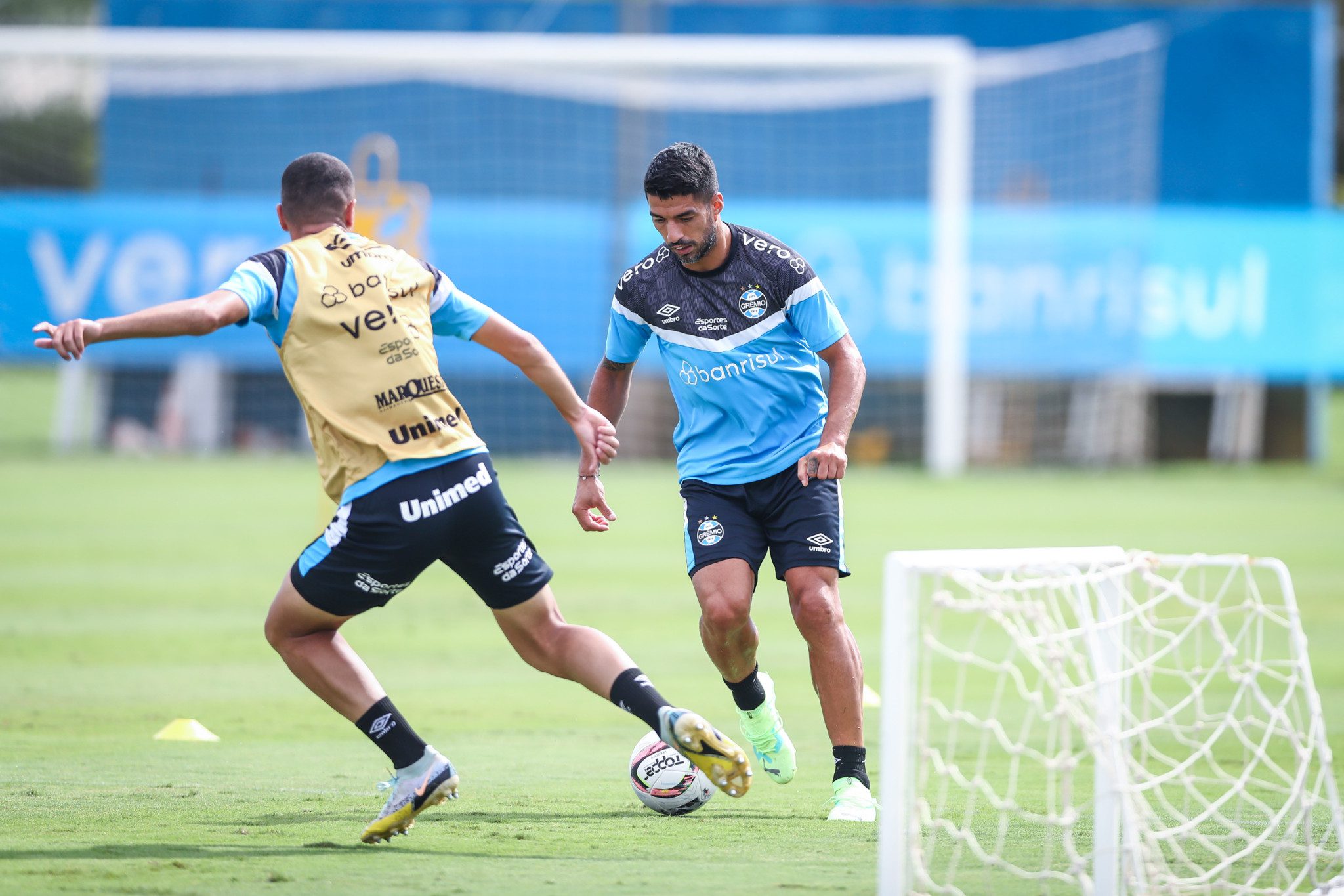 lg-noticias-gra-mio-realiza-treinamento-com-intensidade-entre-os-setores-35369 (1)