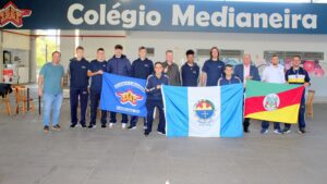 img_1C68B055E14BCAF4035606215EBB4D4895DDF527