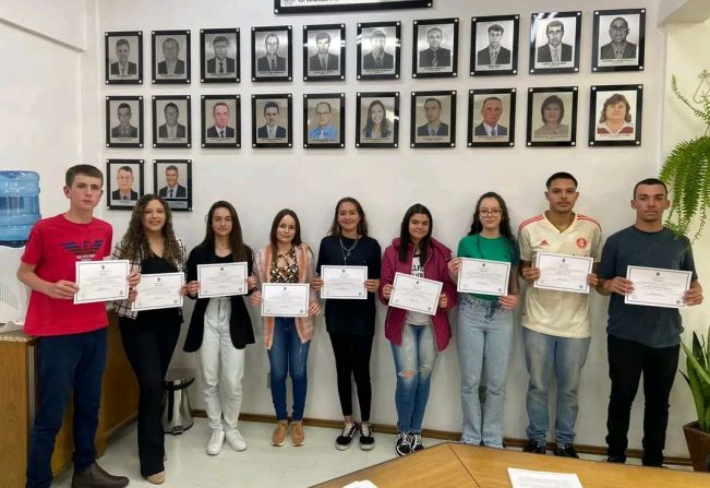 9df93ddaaad119b0f0cbbbab0d73afa4