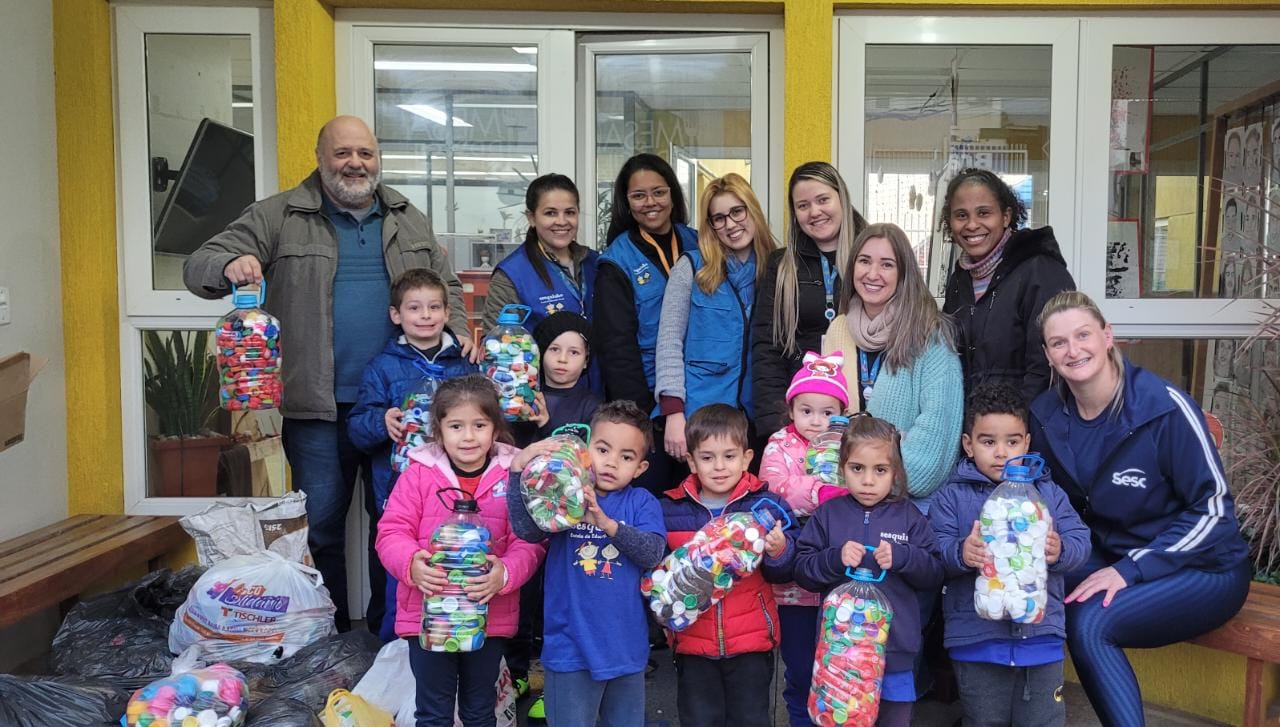 entrega-das-tampinhas-ao-rotary-cachoeira-do-sul