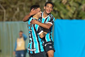 lg-noticias-gra-mio-passa-pelo-sa-o-josa-e-esta-na-final-do-gaucha-o-sub-20-36396