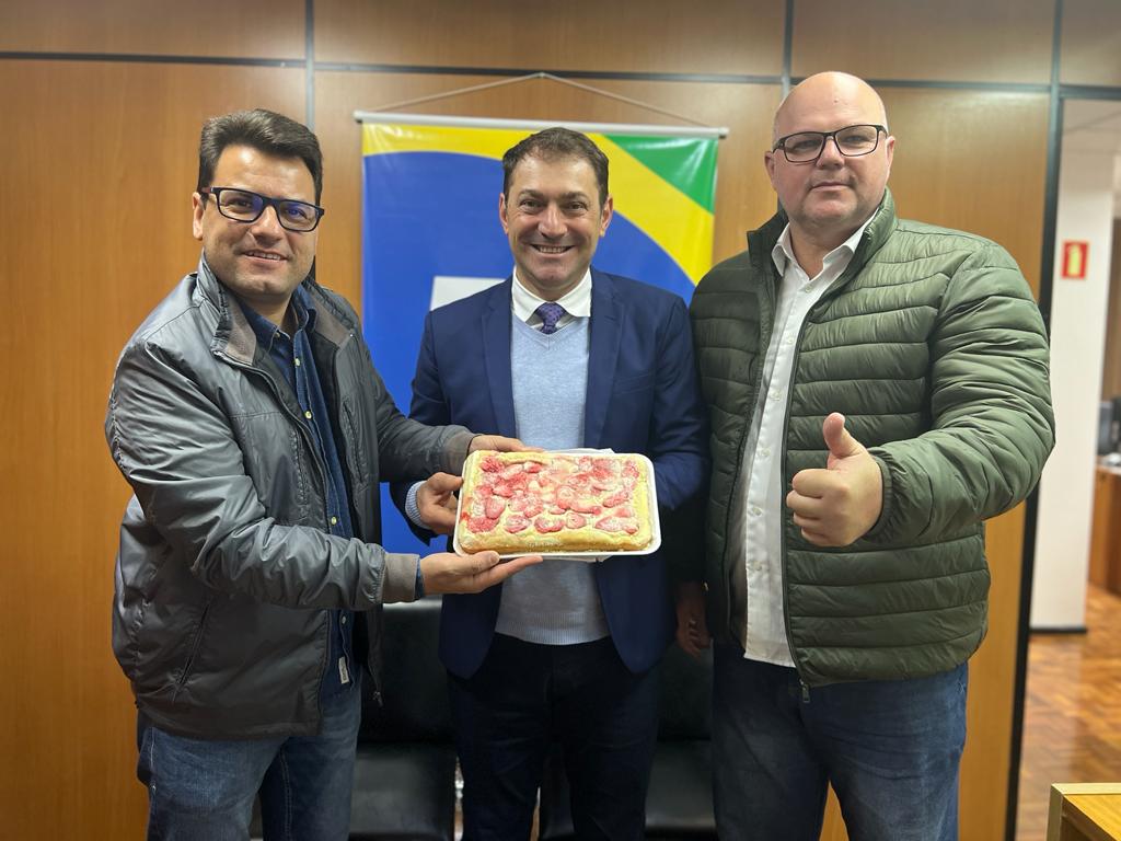 Paparico-Festa-do-Moranguinho-e-da-Cuca-de-Agudo