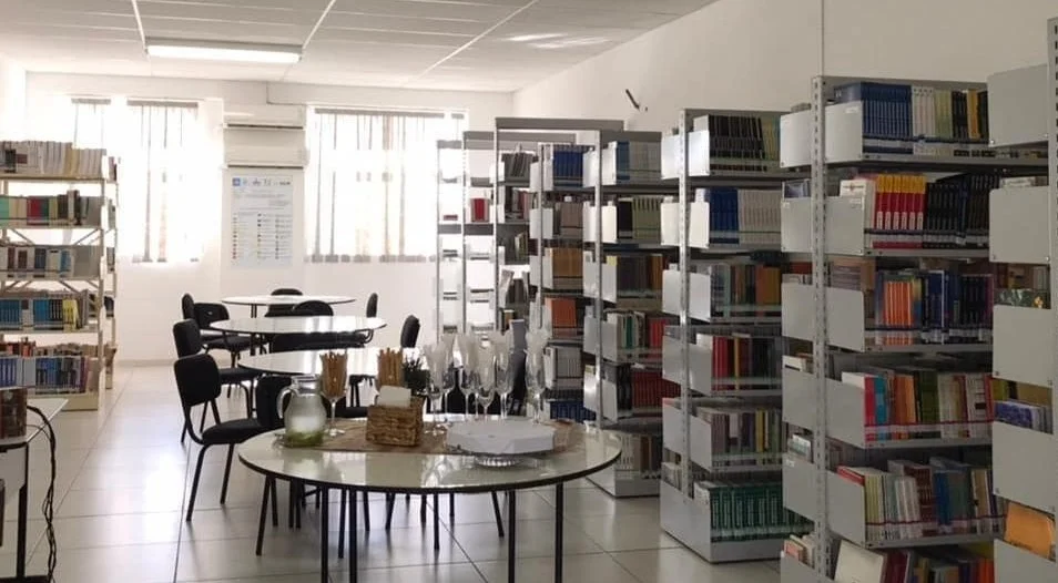 2c34e1_bd56177b171e44ec8652a29e30dc4c5fmv2