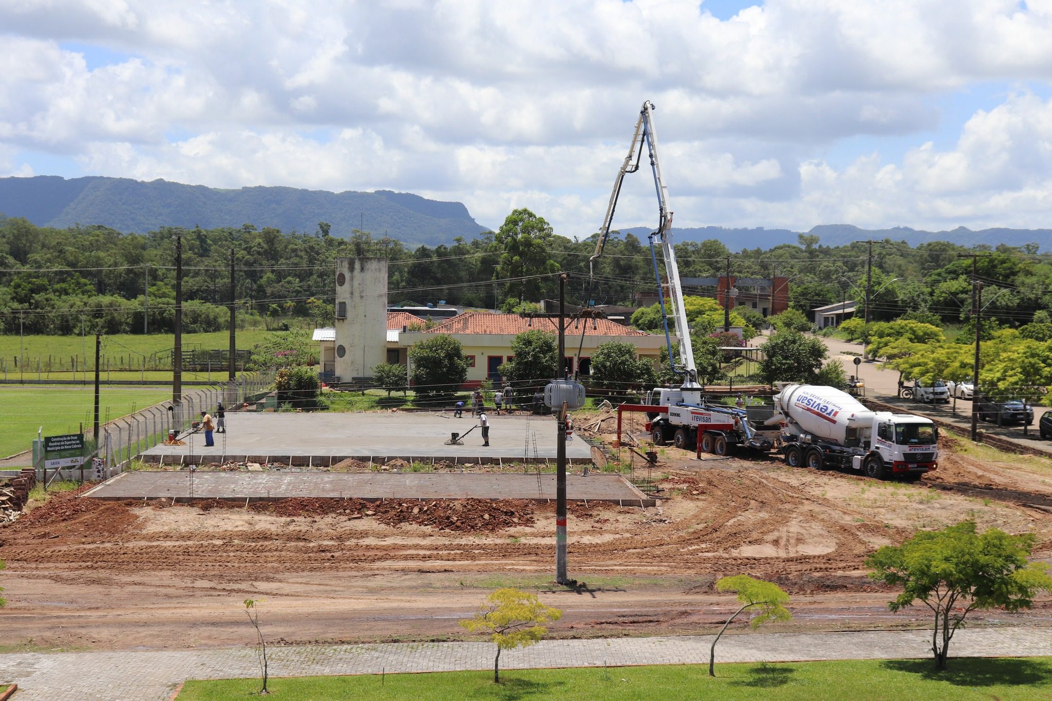 419389290_388315317050886_1472986990053774418_n