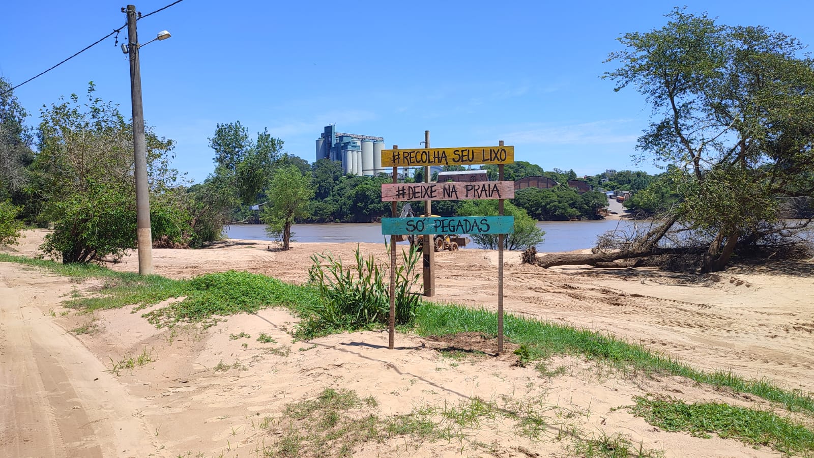 aebd7d52-f838-4089-af49-063d1b22699c-1