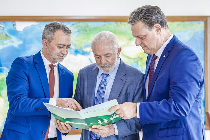 4929576_8cd5ade03907c57