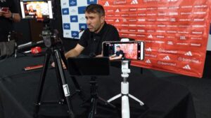 4930945_8900dda9fadf936