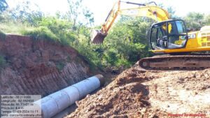 Conserto-na-estrada-da-UFSM