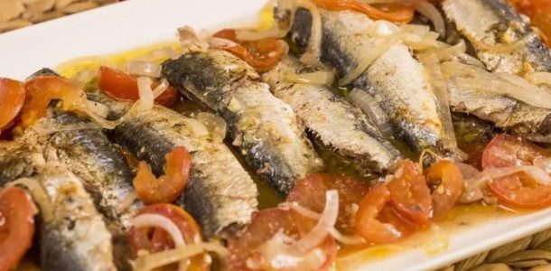 Sardinha-na-panela-de-pressao-e-uma-receita-economica-deliciosa-e-facil-de-preparar-1-610x300-1