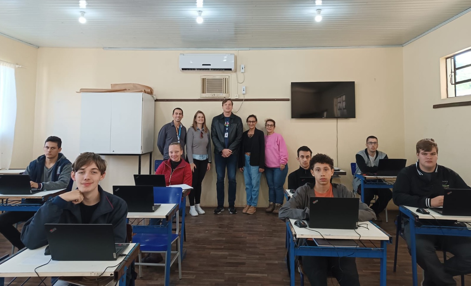 439437466_863378265810009_1062160736479352447_n