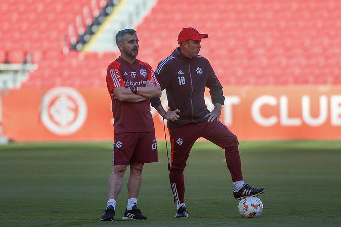 4940542_b2f8ddb2726f102