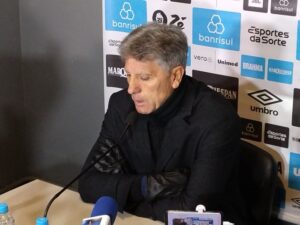 4998708_6344372ad2c27f6