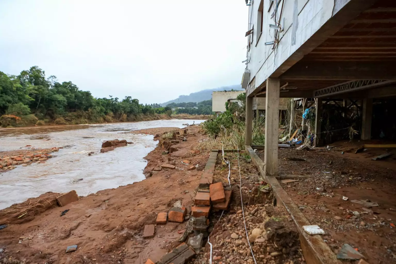 53696697864_059b1ef530_k-1536x1025