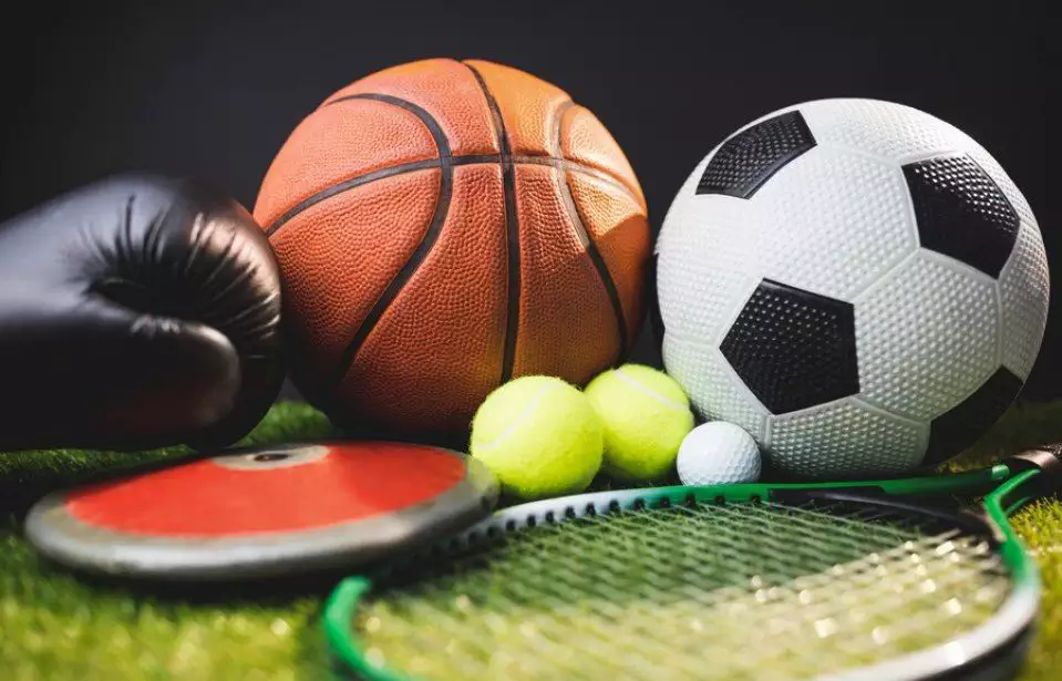 ESPORTE BOLA BASQUETE FUTEBOL TENIS VOLEI