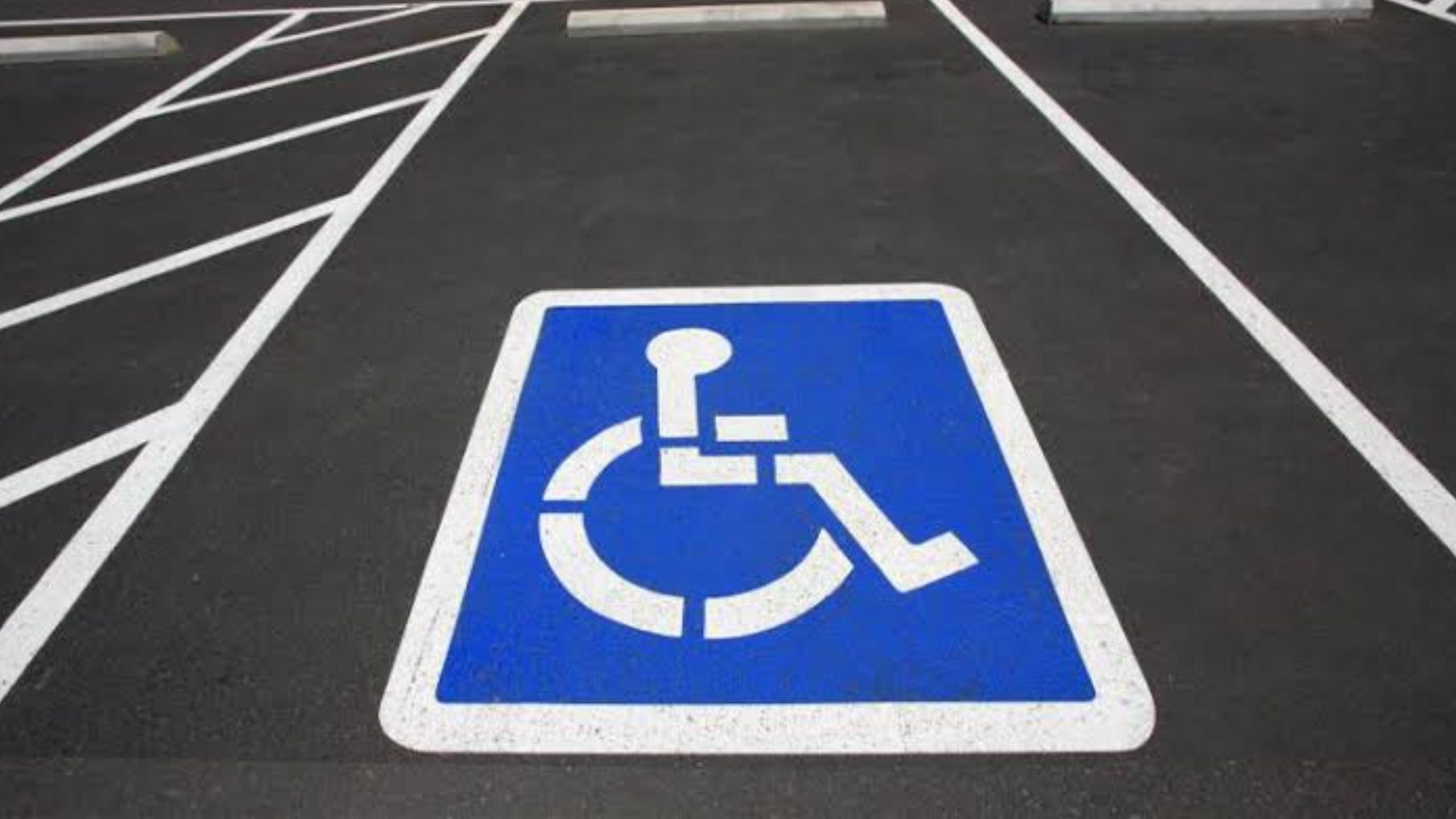 vaga-preferencial-scaled