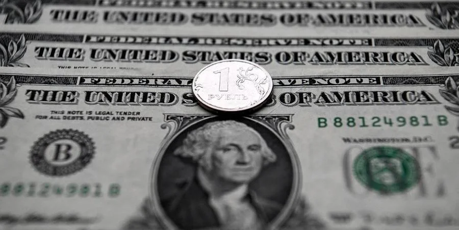 FILES-RUSSIA-UKRAINE-CONFLICT-ECONOMY-RUBLE