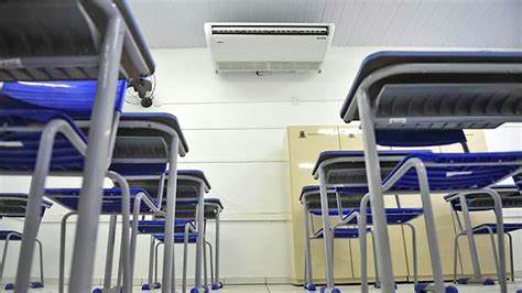 ESCOLA SALA DE AULA ESTUDANTES ENSINO