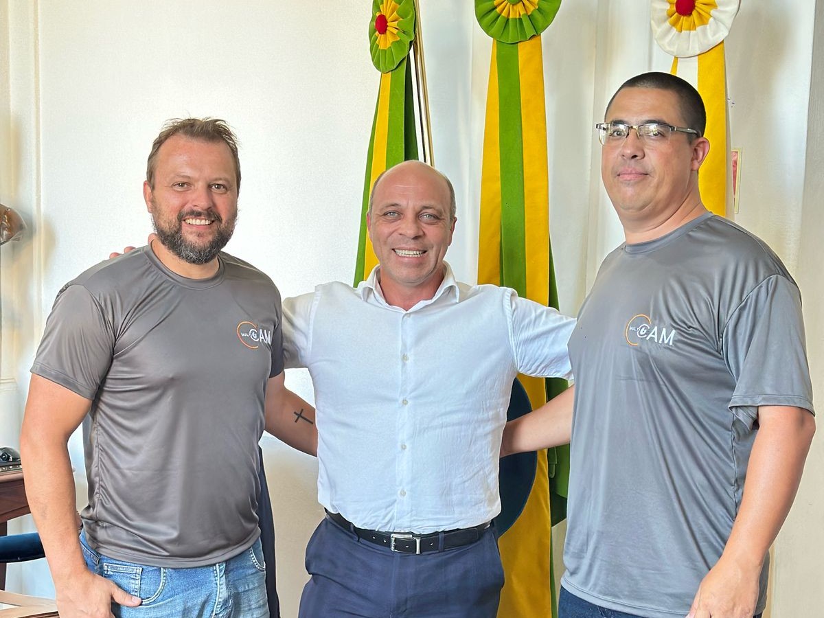 WhatsApp Image 2025-02-19 at 17.04.08 (1)