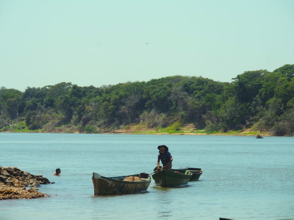 SOL VERÃO CALOR RIO JACU[I - FOTO: FRANCIS SO