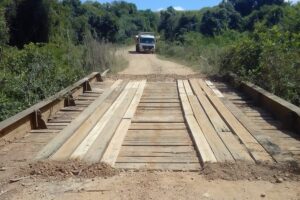Reforma ponte 2 sobre o Arroio Capanezinho Fazenda pampeiro