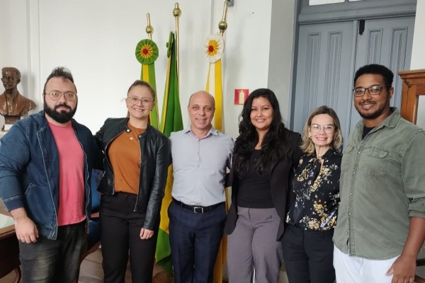 73b1bf8e1a539dfba1ac2f26be3f4ffd