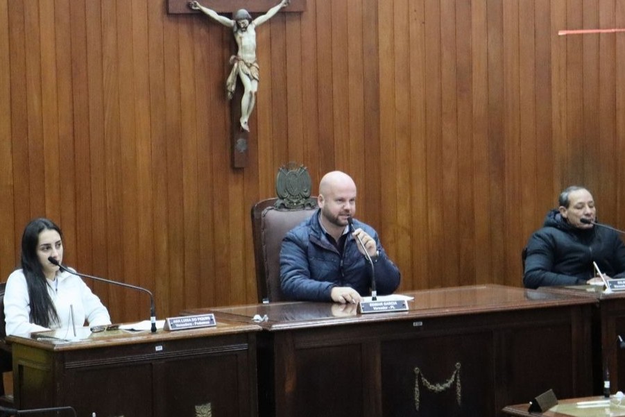 WhatsApp Image 2025-05-30 at 13.42.59 (1)