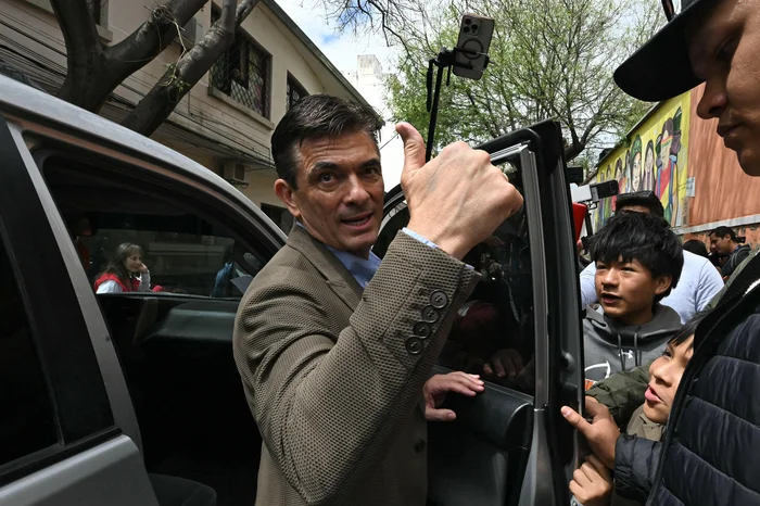 5492279_20d4756f73a3e2e