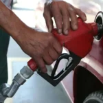 Diesel fica mais barato na Petrobras, mas queda quase não chega às bombas